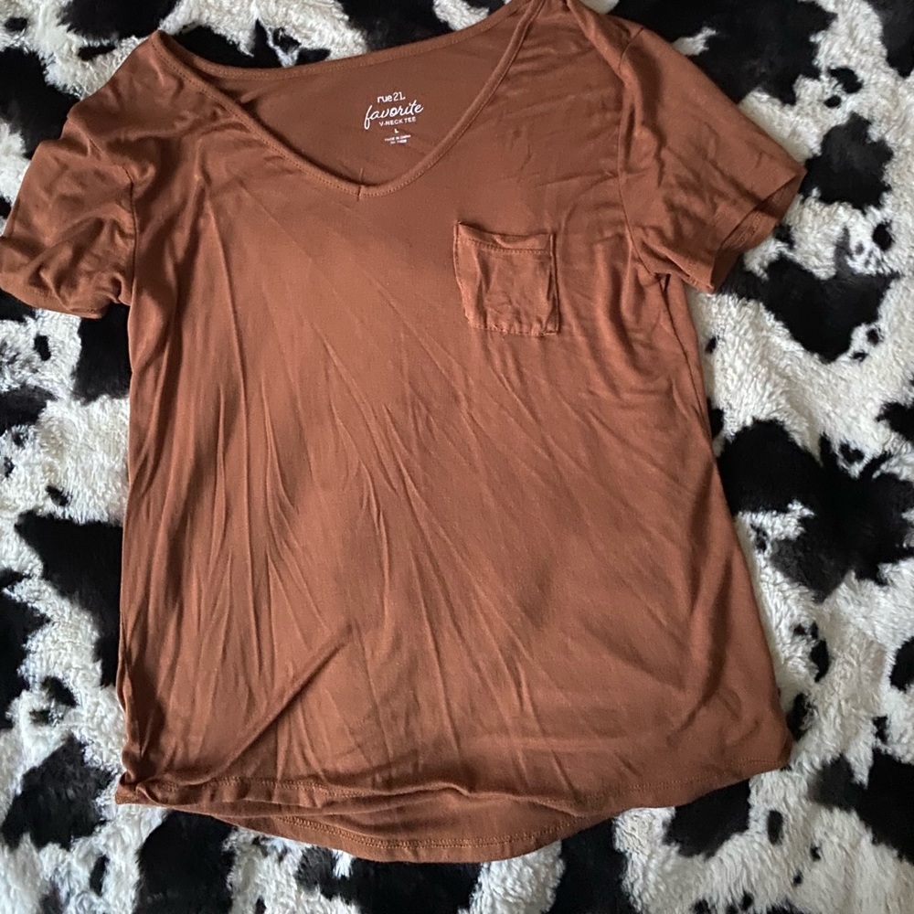Rue 21 flowy brown t shirt